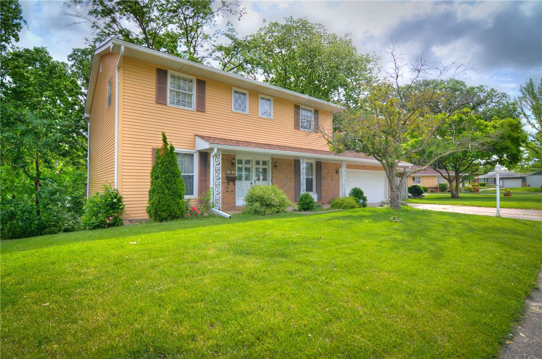 2290 N Kenwood Court Property Photo