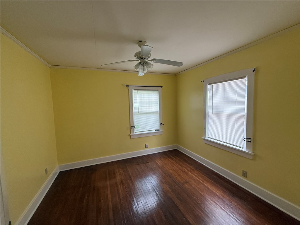 706 Douglas Street Property Photo 10