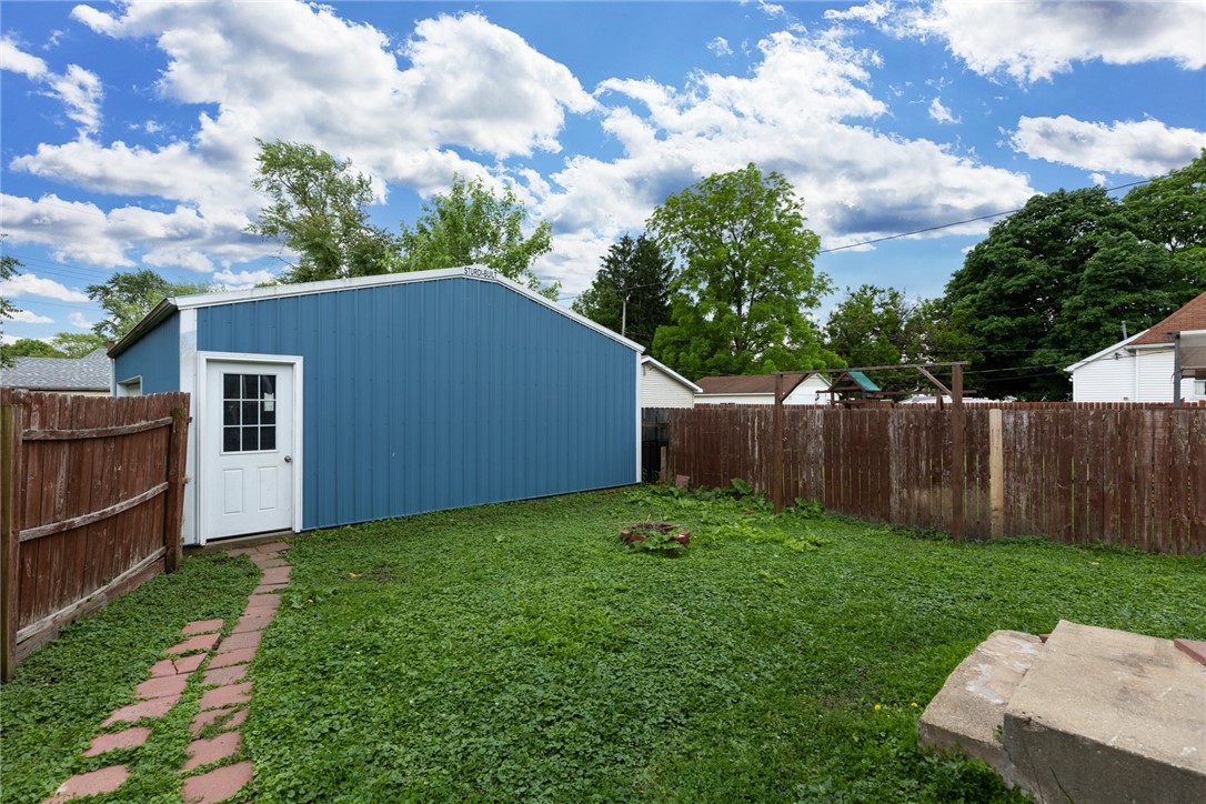 2809 Champaign Avenue Property Photo 5