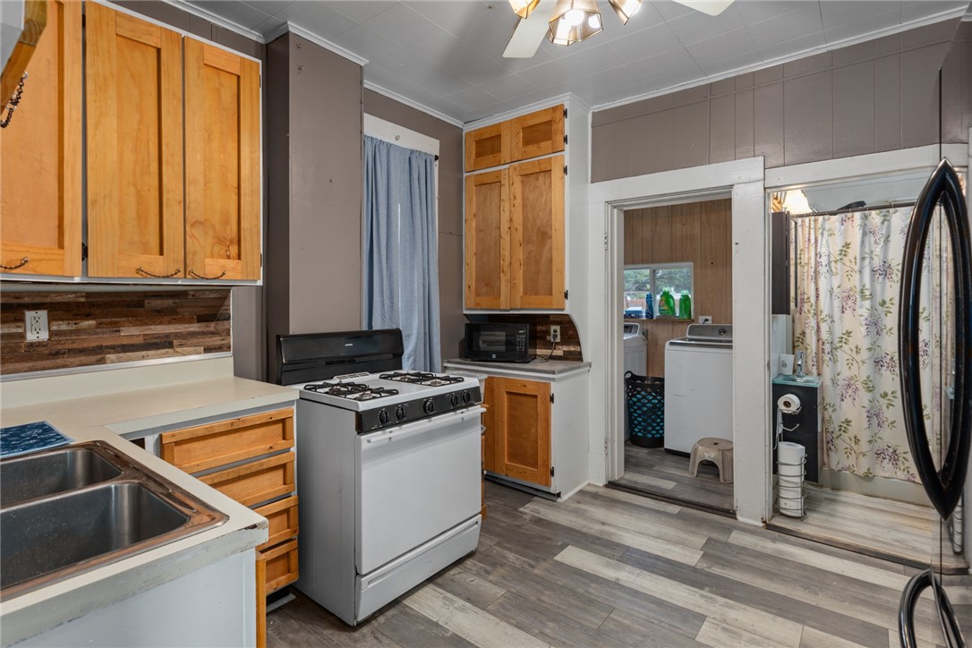 2809 Champaign Avenue Property Photo 15