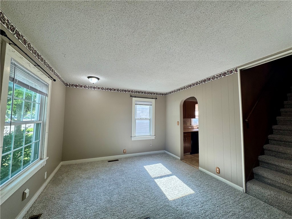 1821 Dakota Avenue Property Photo 2