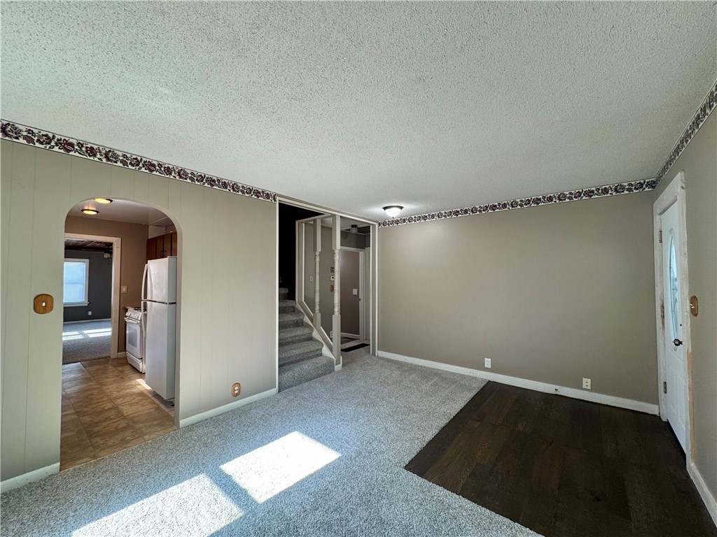 1821 Dakota Avenue Property Photo 3