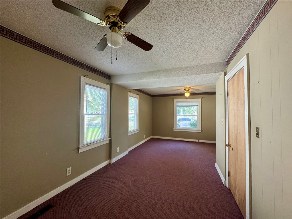 1821 Dakota Avenue Property Photo 9