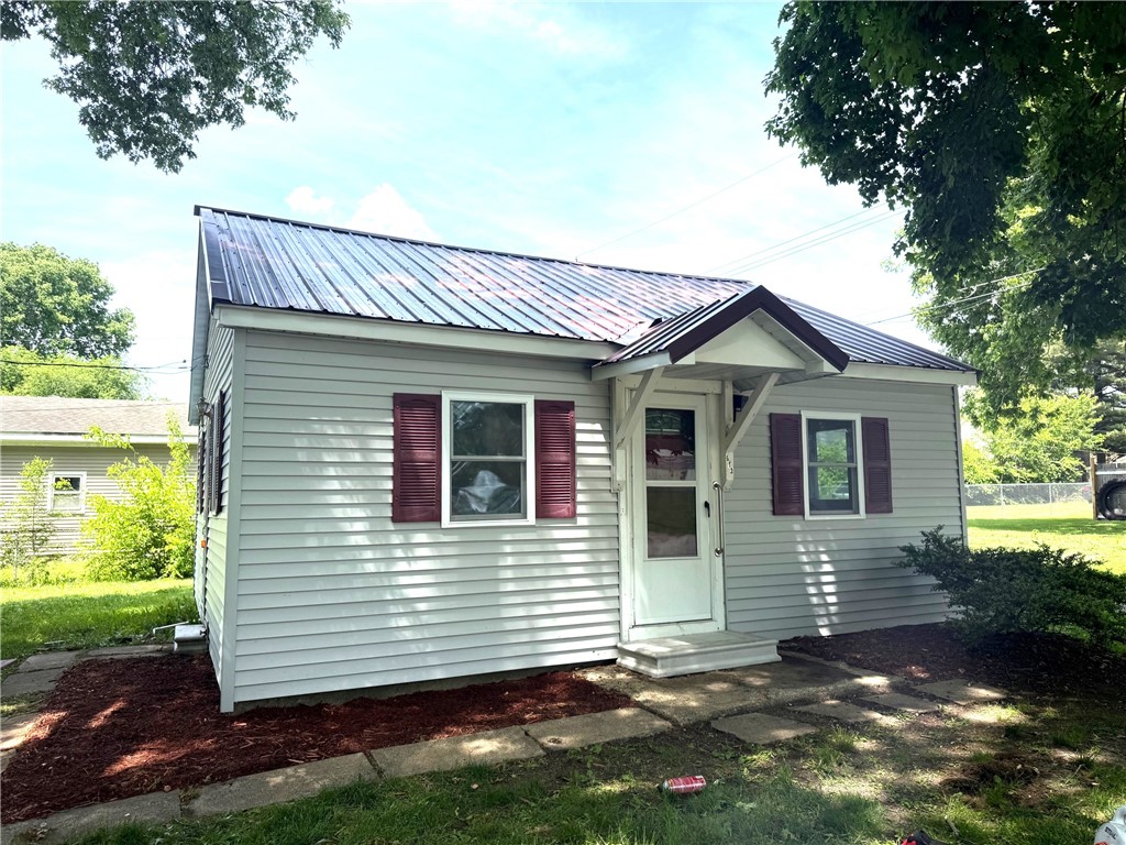 613 S 7th Street Property Photo