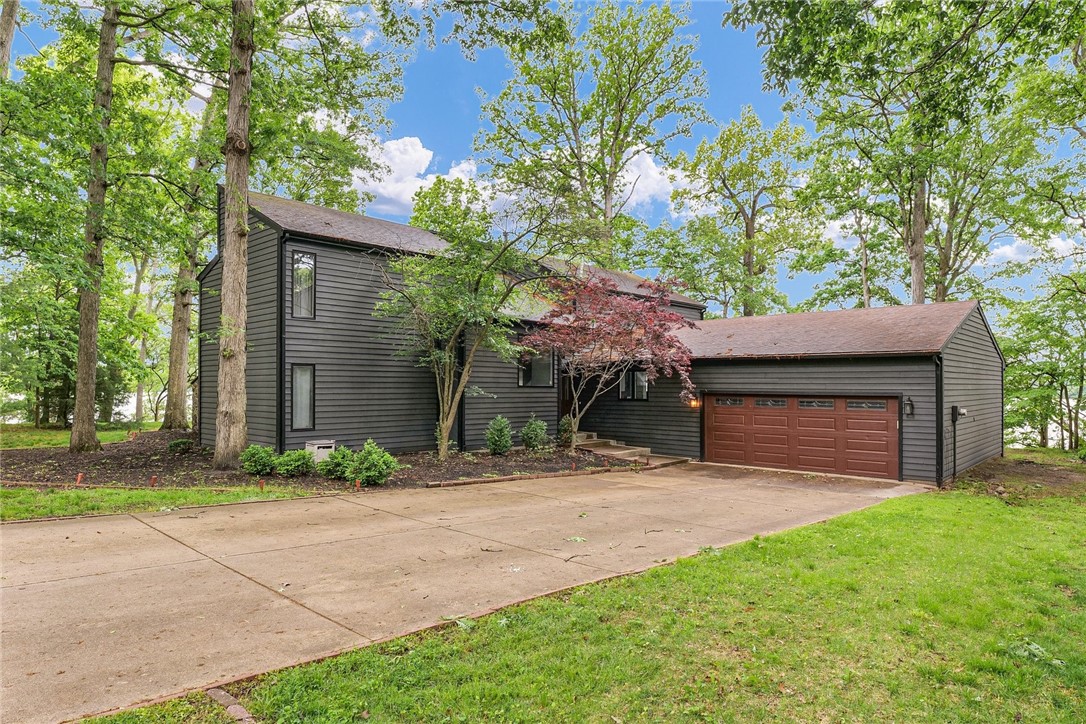 66 Shorewood Point Property Photo