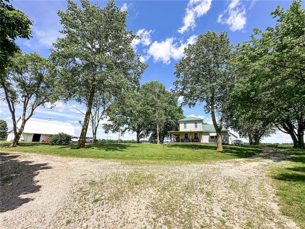 16781 E 1600th Avenue Property Photo 41