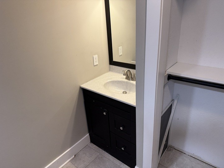 303 E Glenwood Avenue Property Photo 21