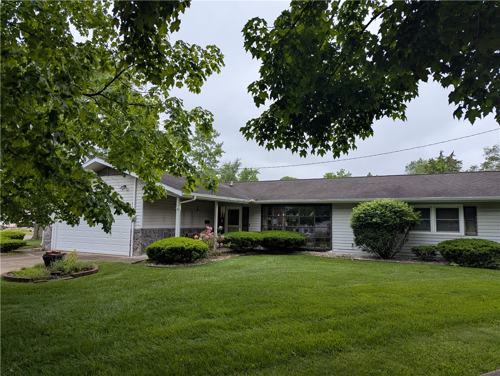 807 W Roselawn Street Property Photo