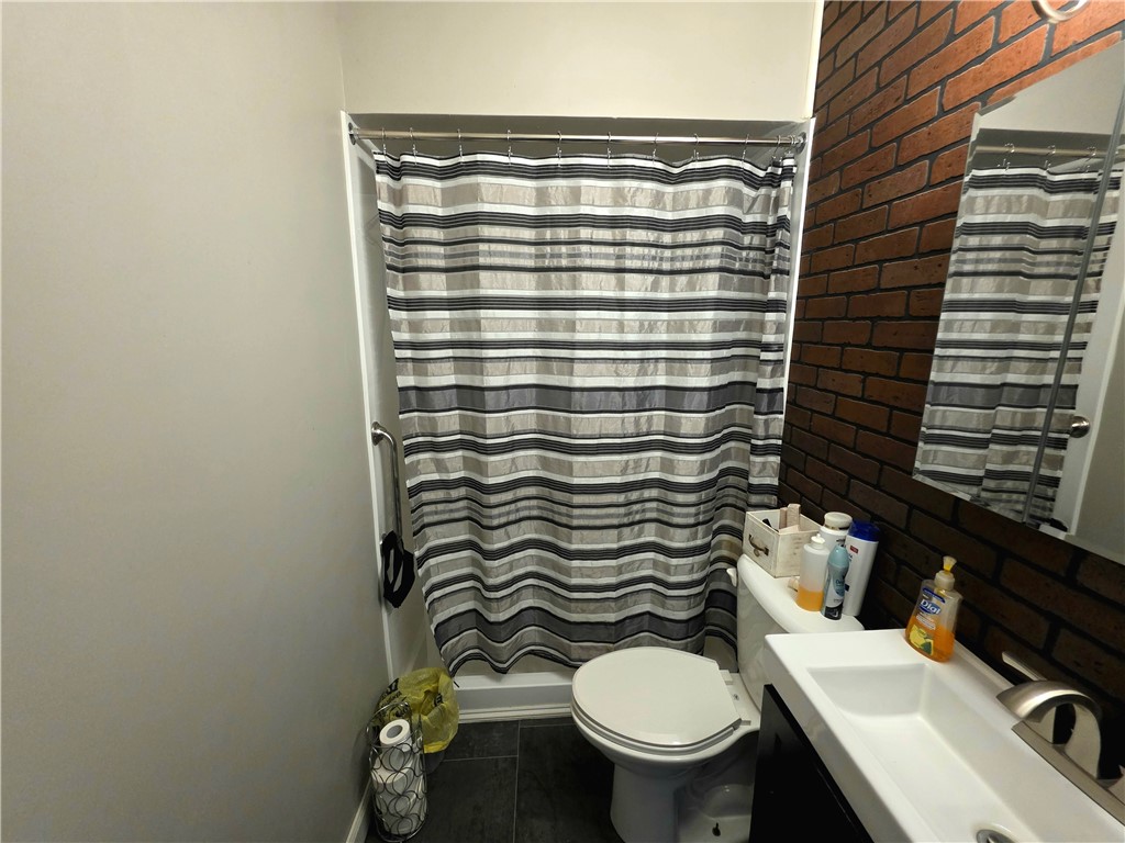 403 11th Street Property Photo 5
