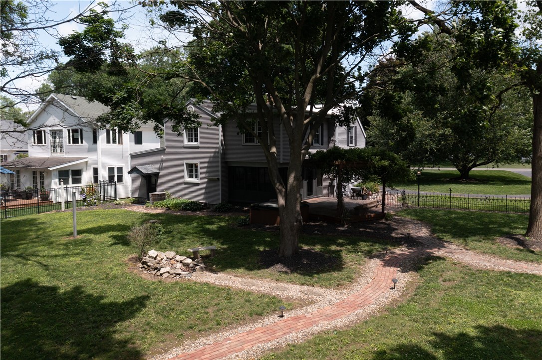 3728 N Lake Boulevard Property Photo 4