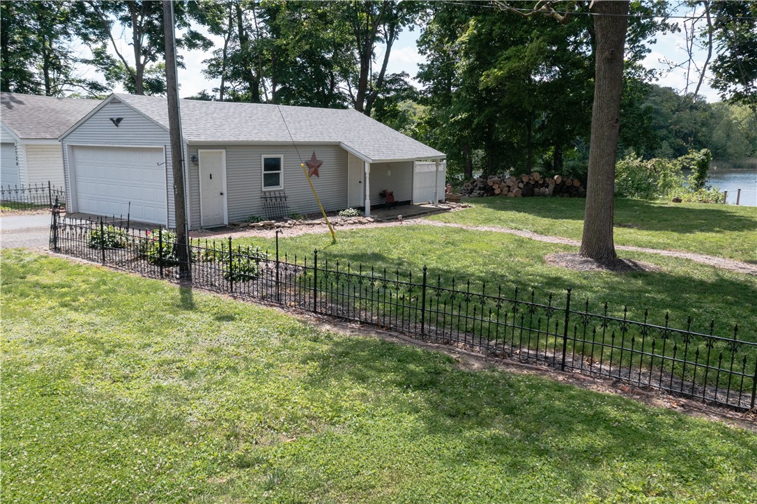 3728 N Lake Boulevard Property Photo 5