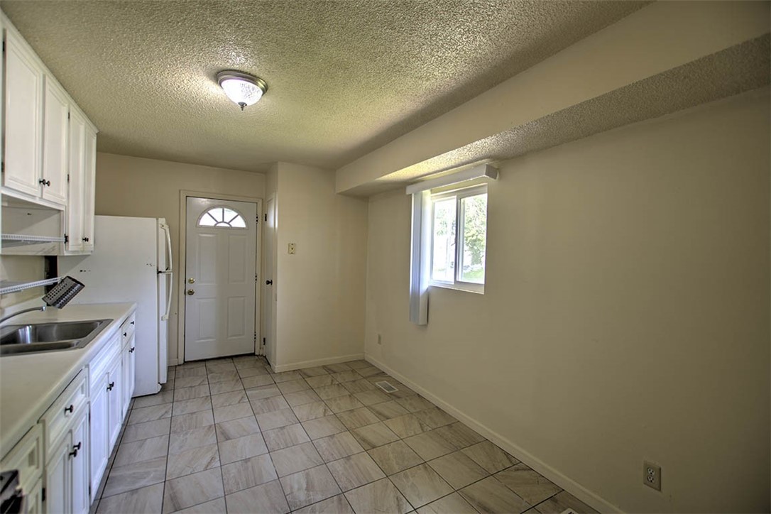 1951 King Arthur Drive Property Photo 8
