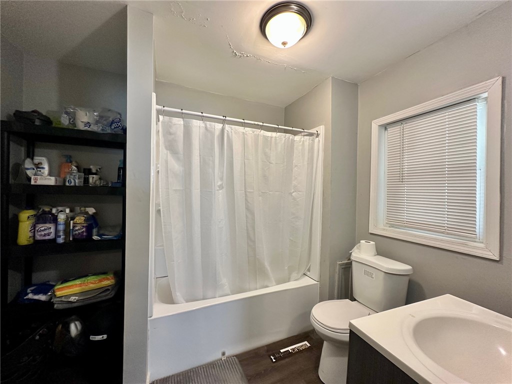 705 S 16th Street Property Photo 6