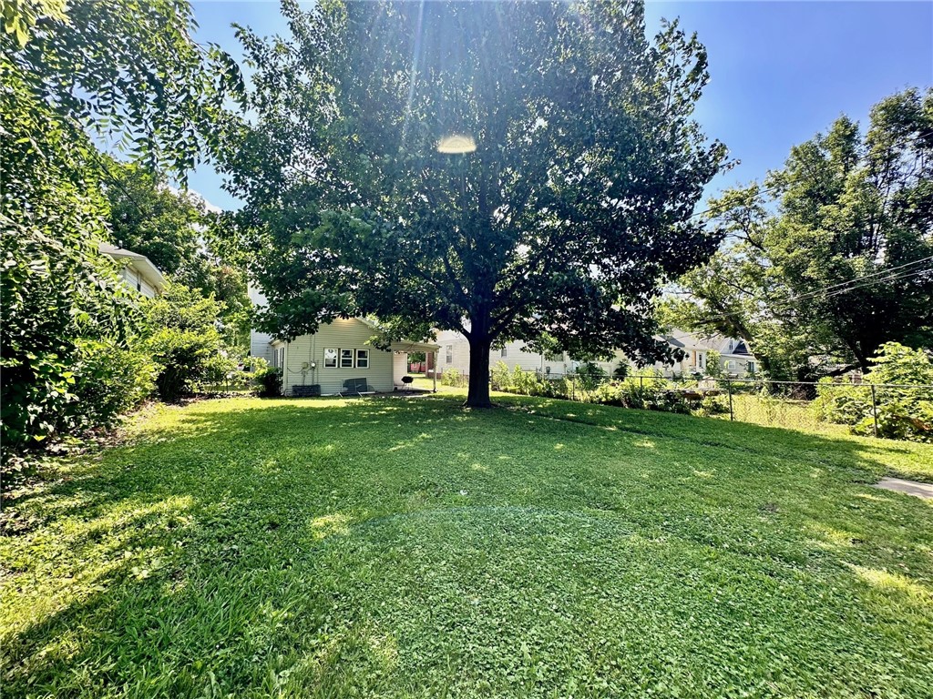 705 S 16th Street Property Photo 12
