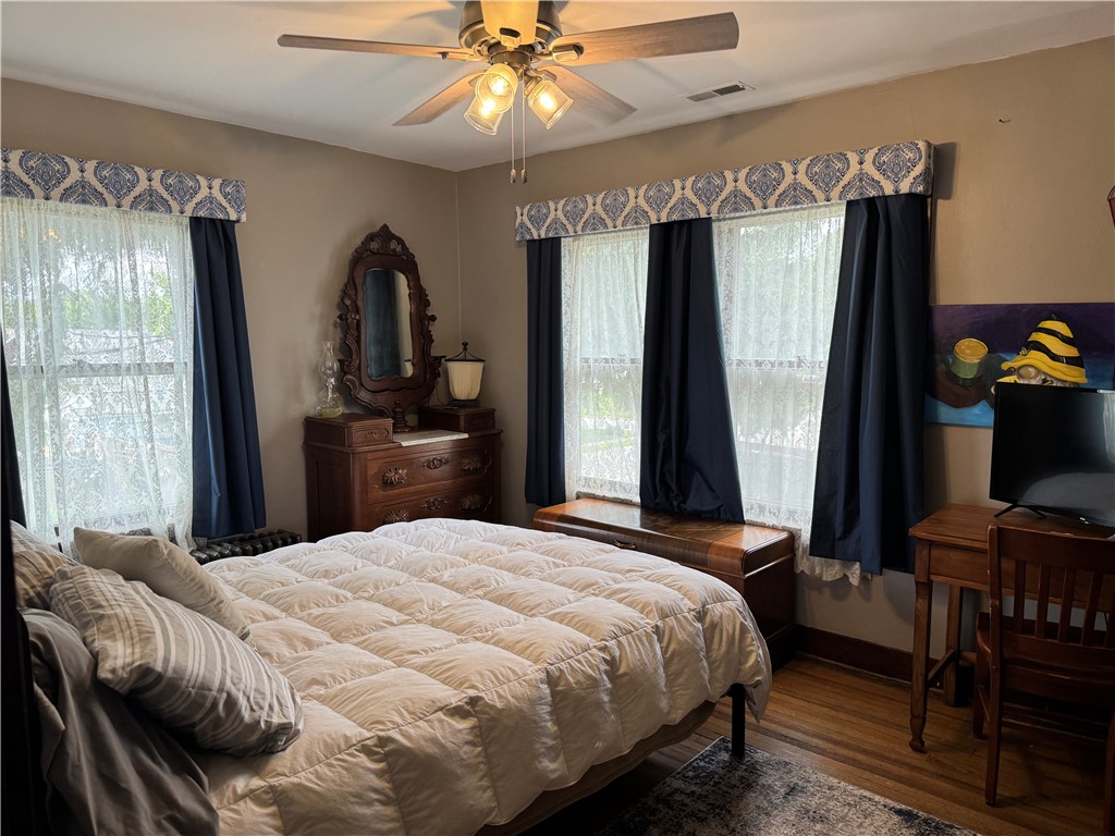 1007 10th Street Property Photo 22
