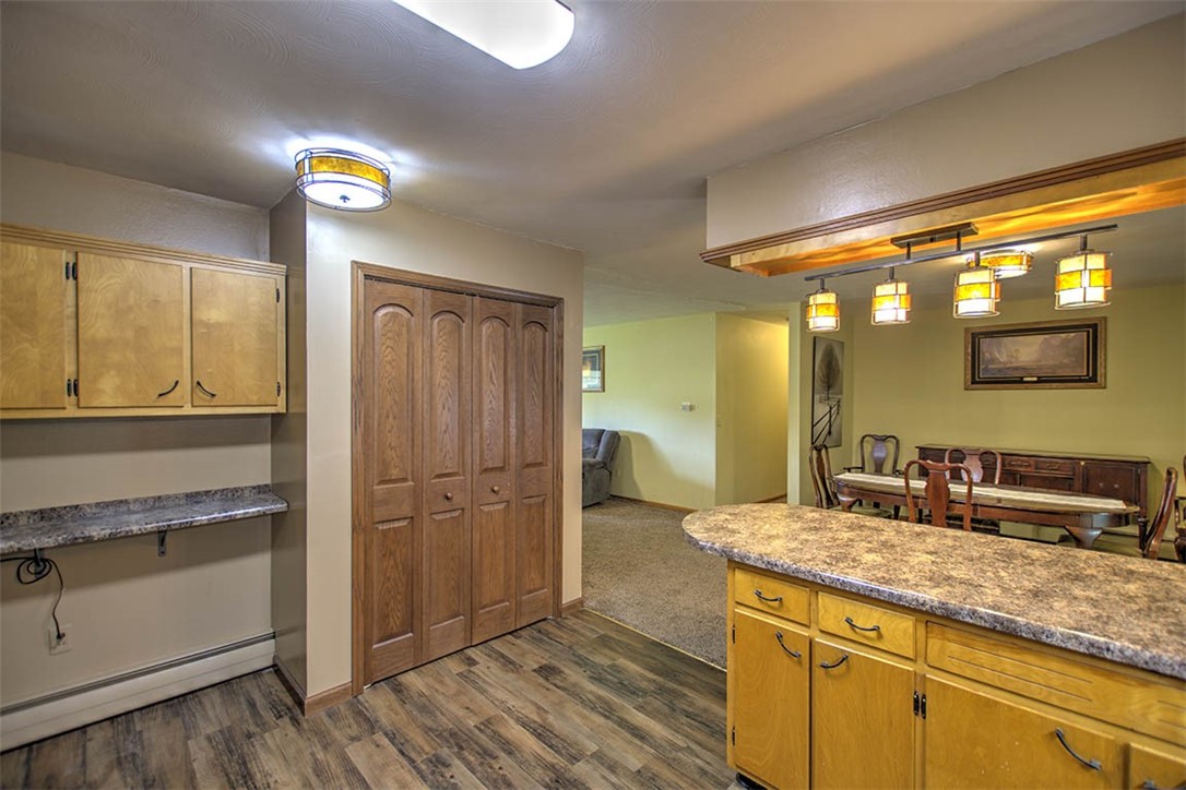 427 S Madison Street Property Photo 10