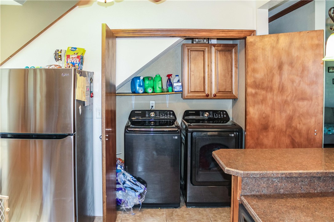 1084 County Road 100 E Property Photo 7
