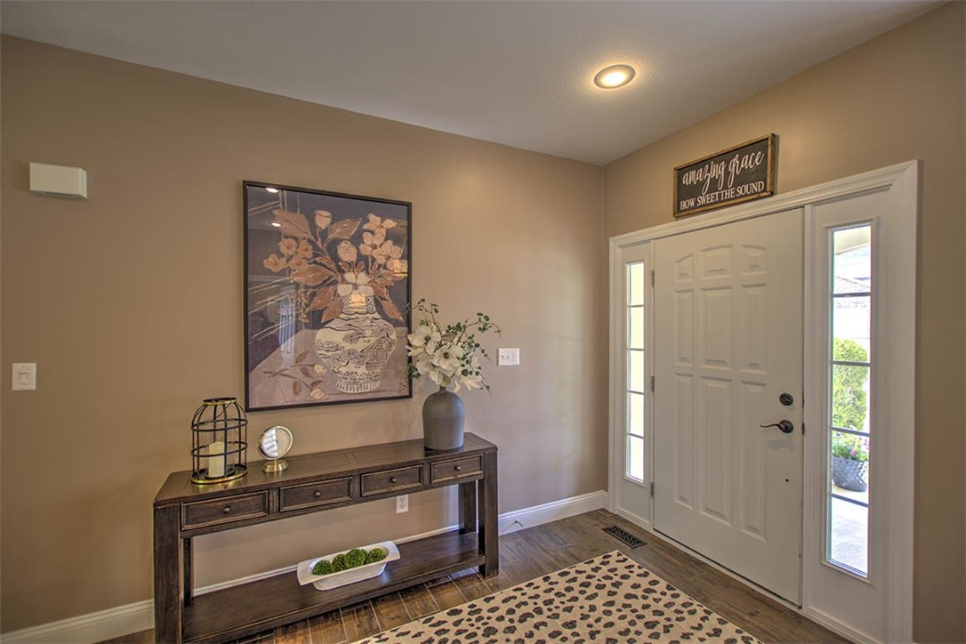 7 Buttonridge Place Property Photo 4