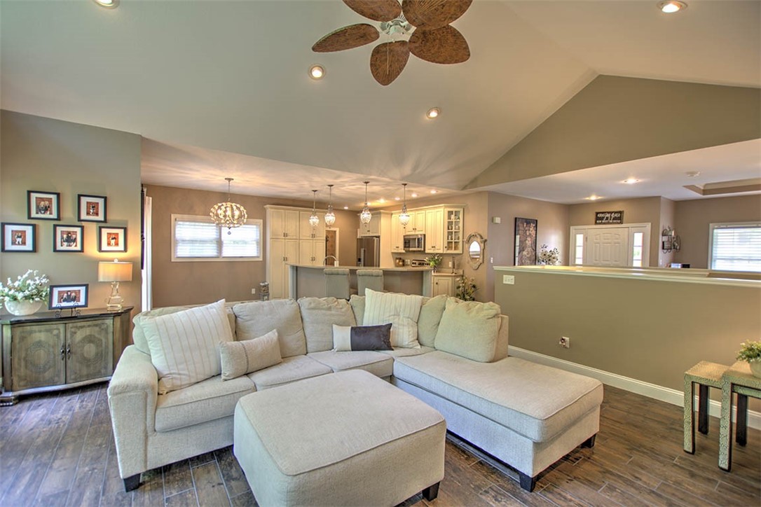 7 Buttonridge Place Property Photo 8