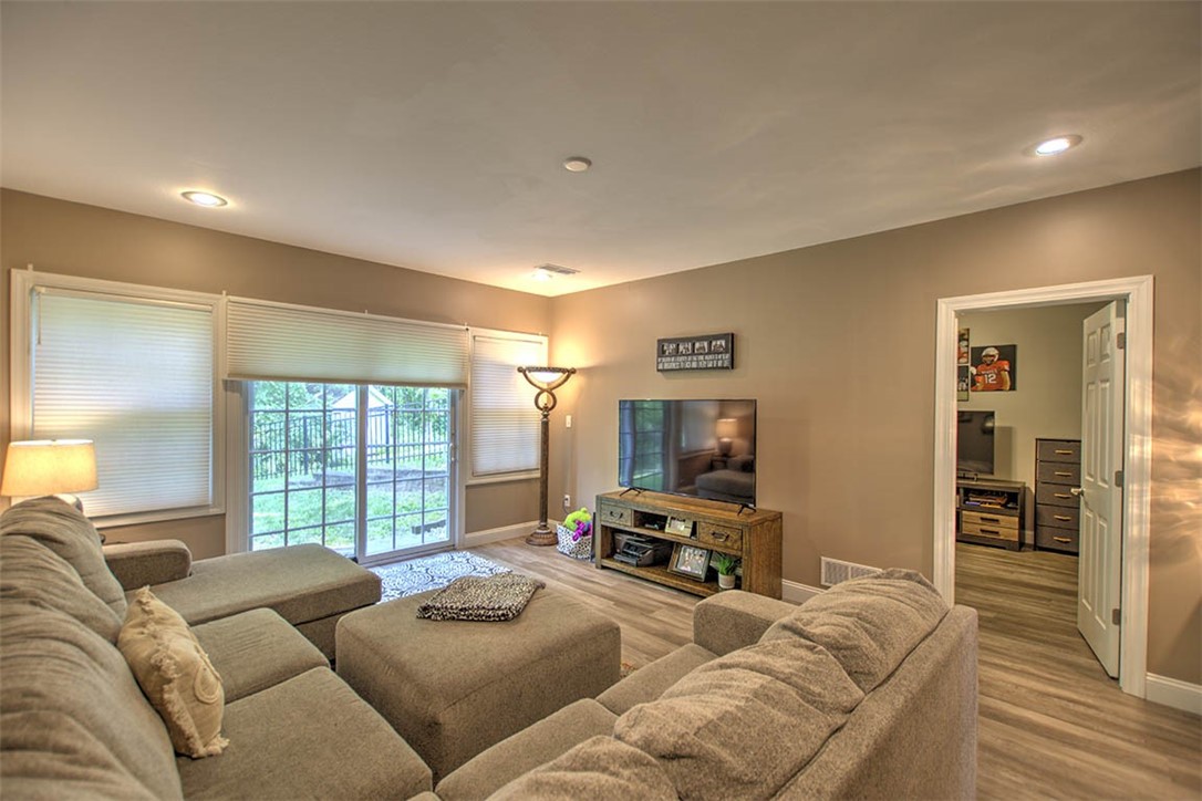 7 Buttonridge Place Property Photo 19
