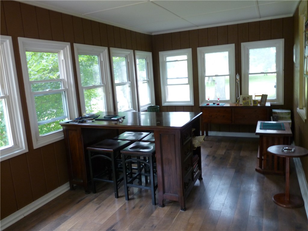 1402 Dean Street Property Photo 2