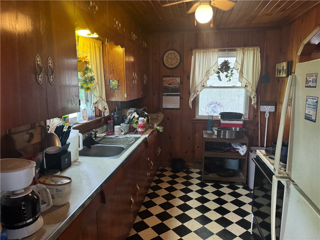 6272 Old Dam Road Property Photo 3