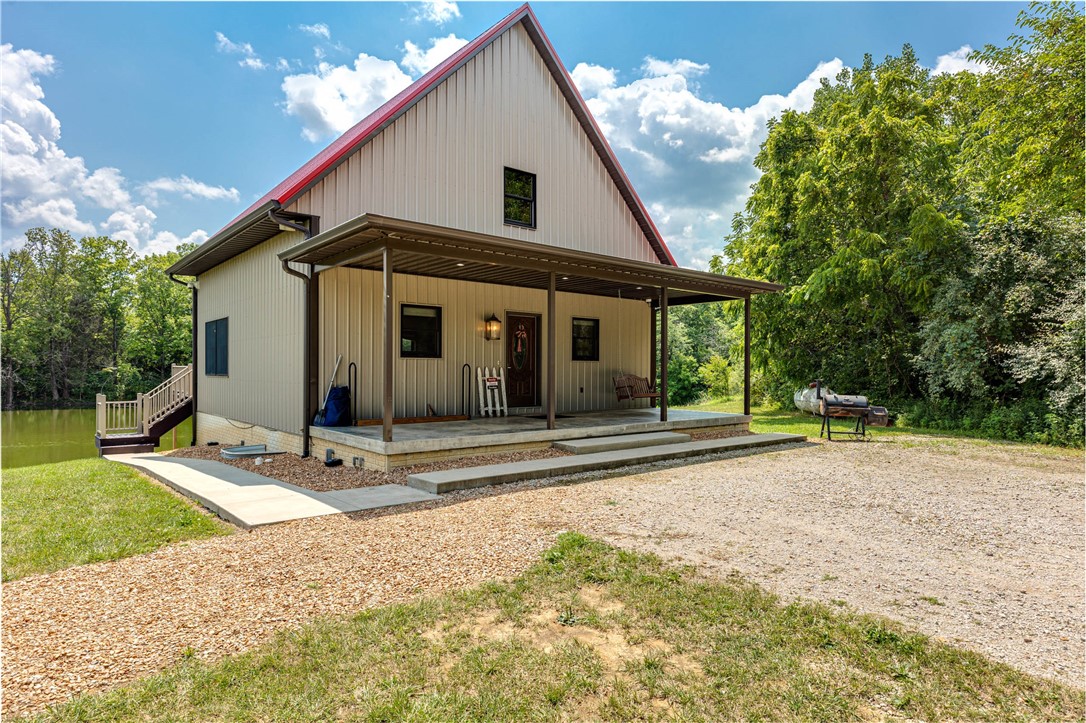 974 E Cr 1300 Property Photo 1
