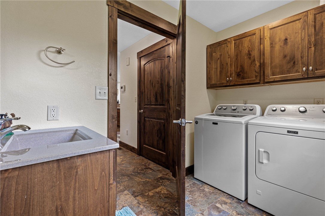 974 E Cr 1300 Property Photo 12