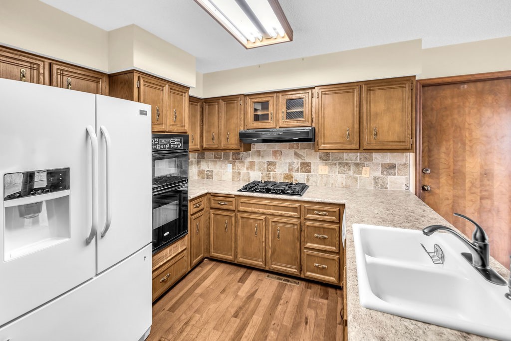 4554 Nicklaus Court Property Photo 11