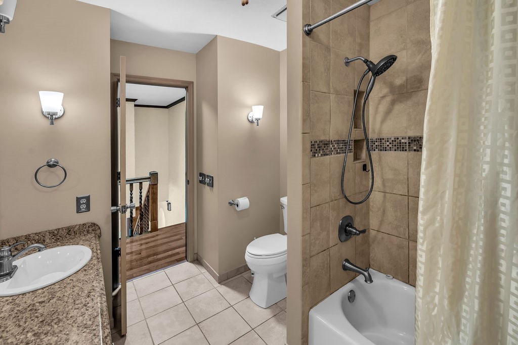 4554 Nicklaus Court Property Photo 25