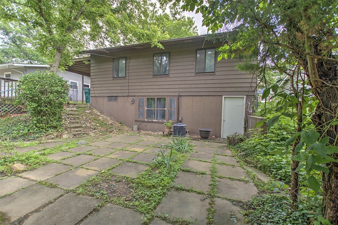 98 Phillips Drive Property Photo 16