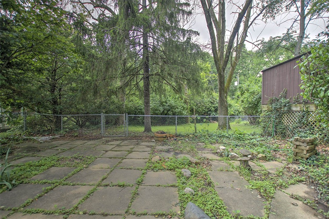 98 Phillips Drive Property Photo 18