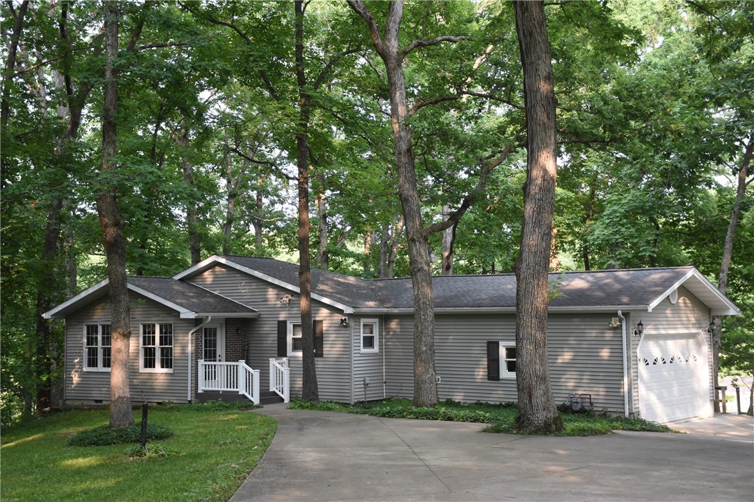 8404 E Twin Oaks Drive Property Photo