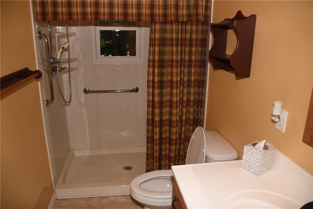 8404 E Twin Oaks Drive Property Photo 12