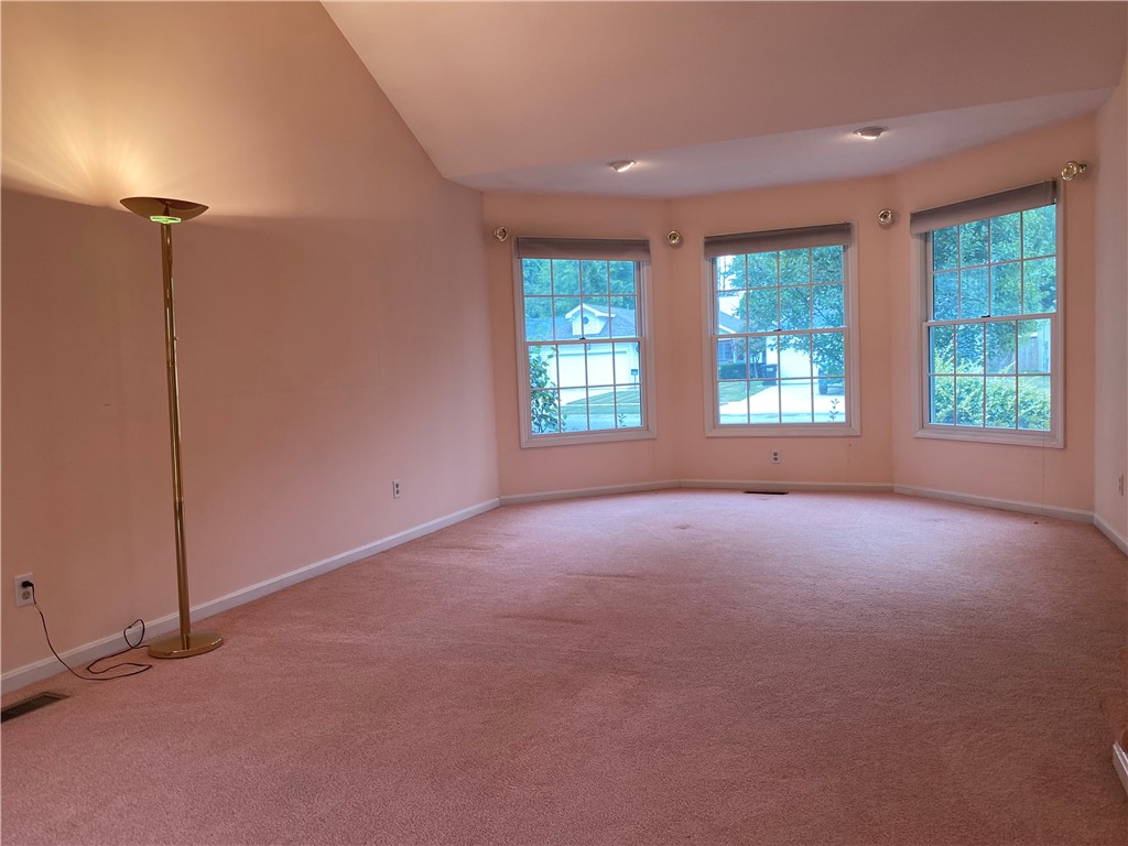 2524 Woodlawn Drive Property Photo 13