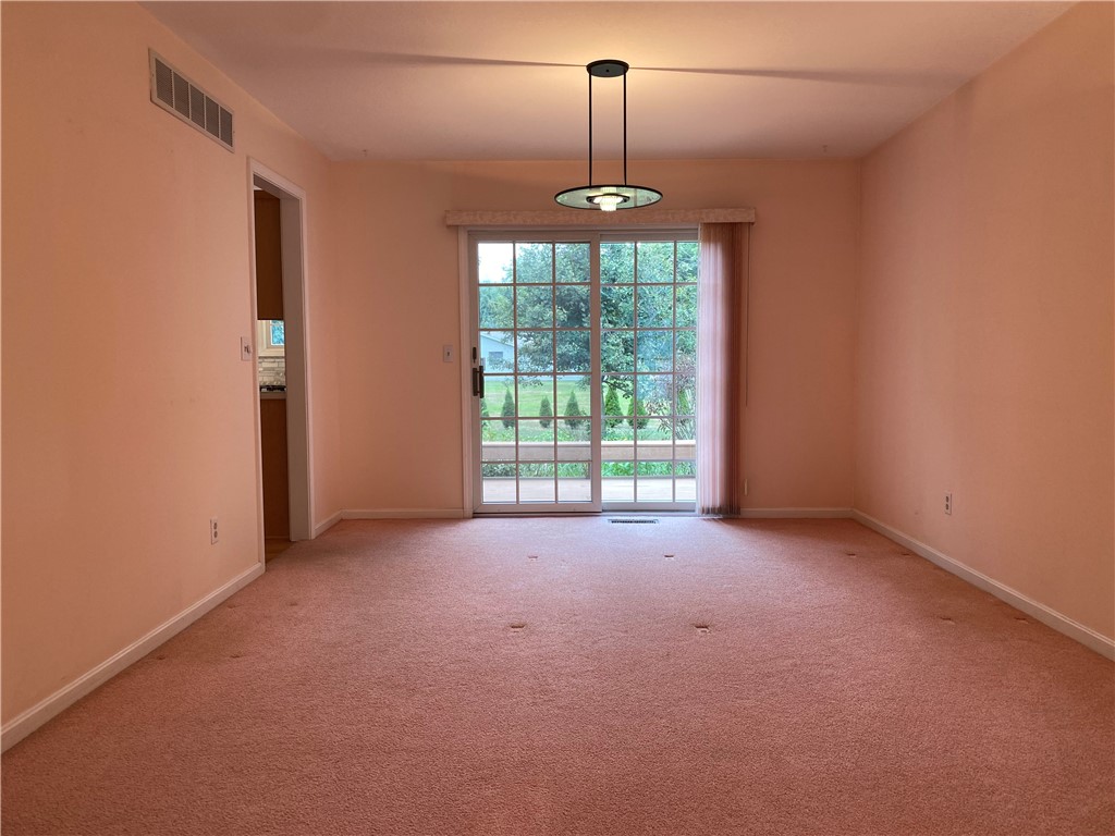 2524 Woodlawn Drive Property Photo 17