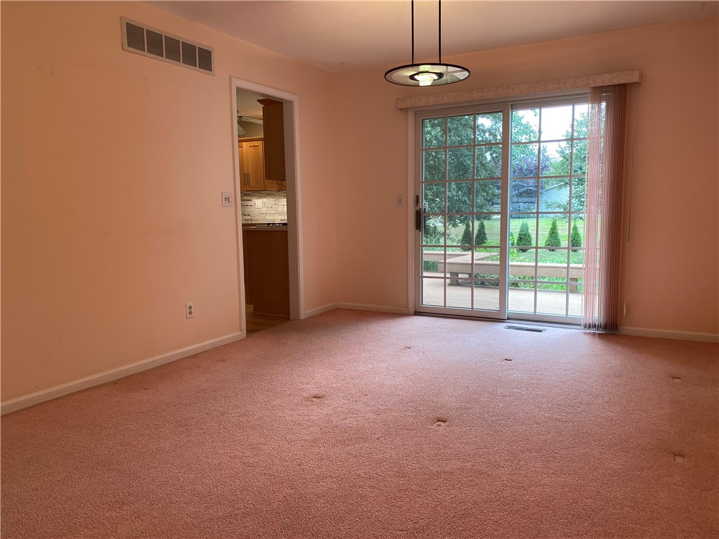 2524 Woodlawn Drive Property Photo 18