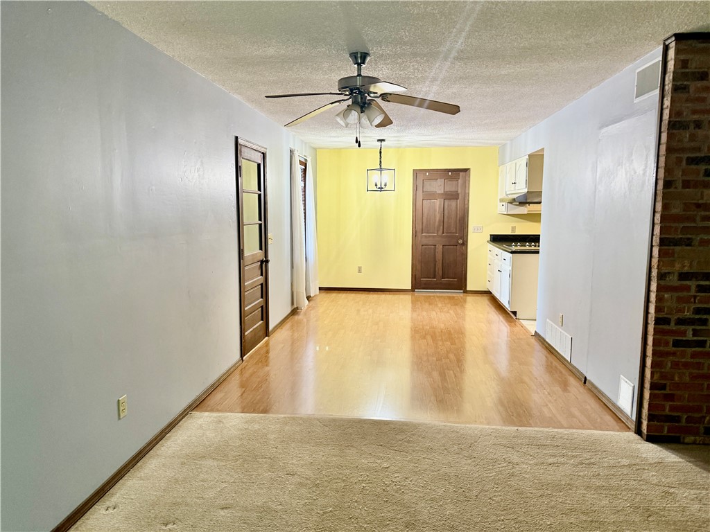 820 S Mckinney Lane Property Photo 10