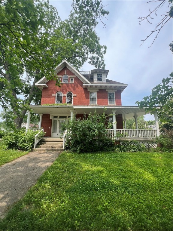 323 Olive Street Property Photo 2