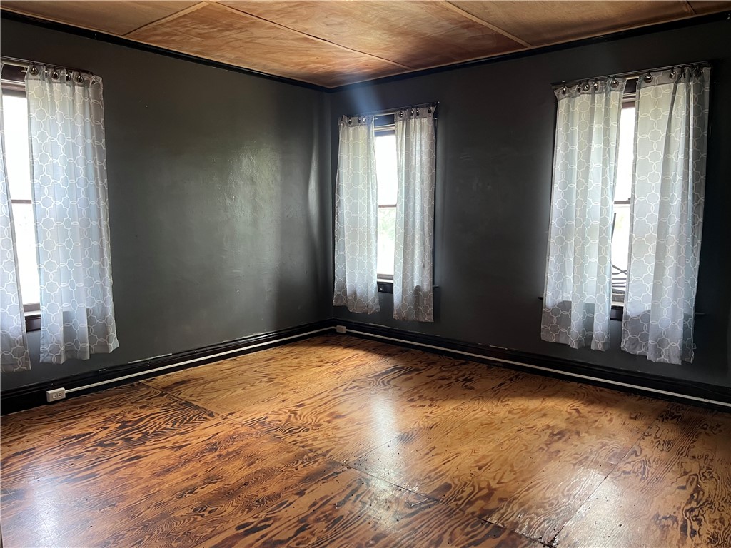 323 Olive Street Property Photo 15