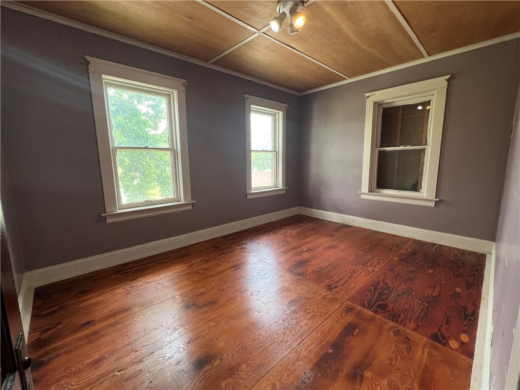 323 Olive Street Property Photo 18