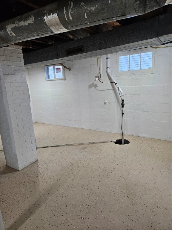 460 3rd Street Property Photo 18