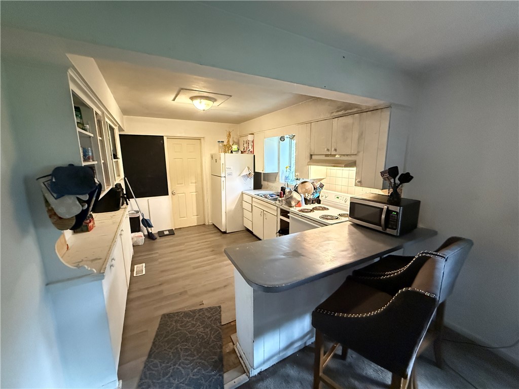646 Macon Street Property Photo 3
