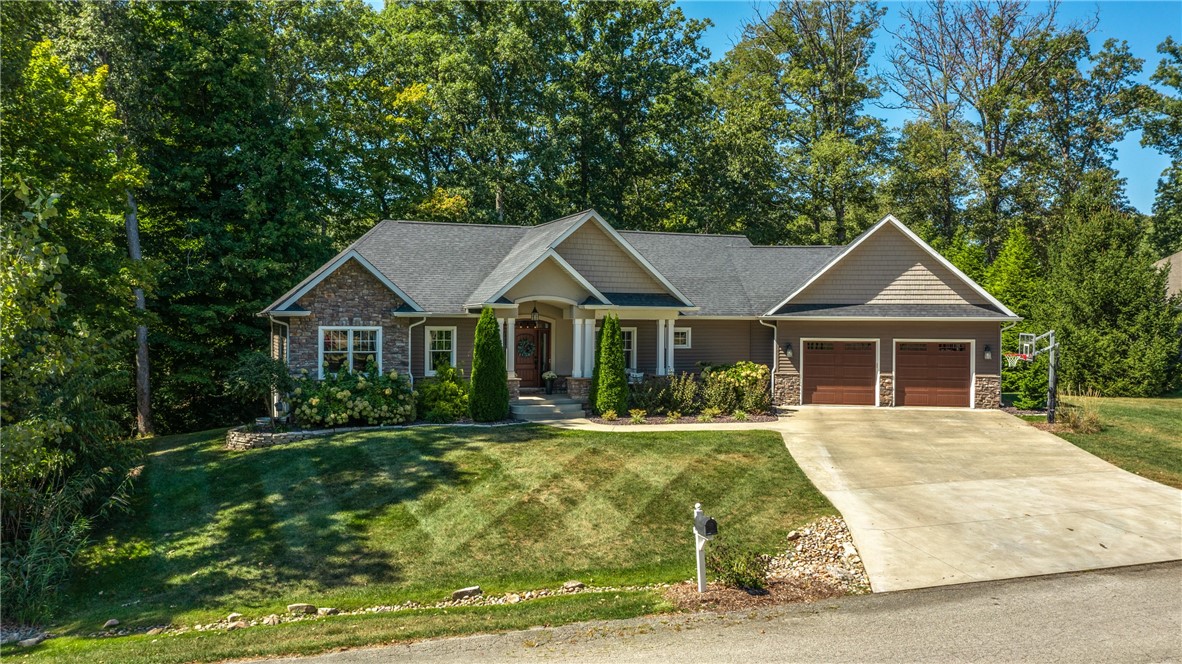17143 Stonecreek Drive Property Photo 1