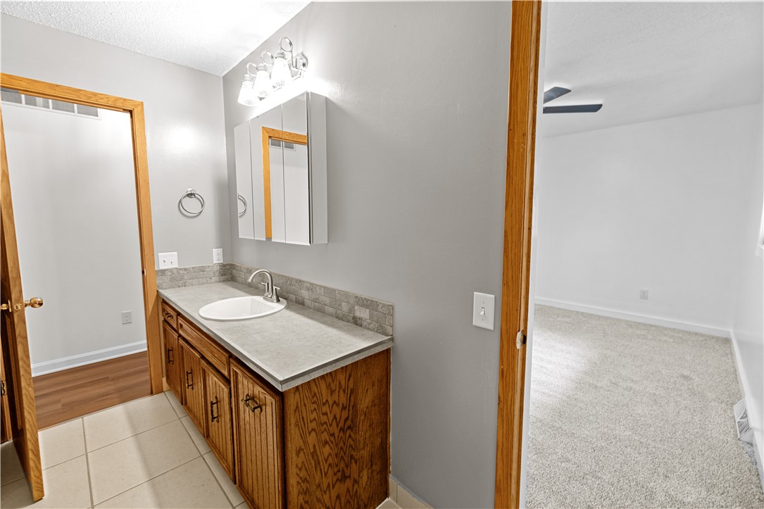 3499 Meadowlark Drive Property Photo 16
