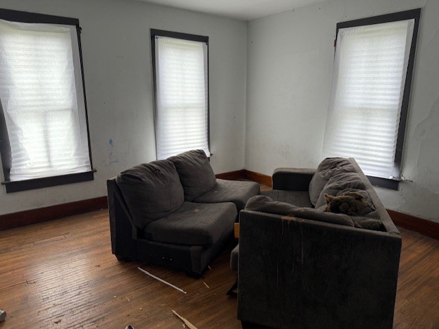 905 N Griffin Street Property Photo 4