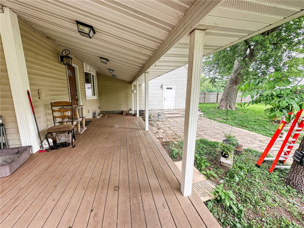 611 Front Street Property Photo 35