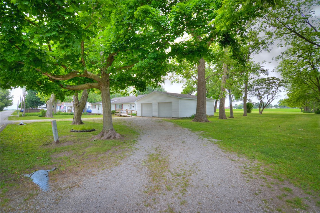 4523 E Rosewood Drive Property Photo 5