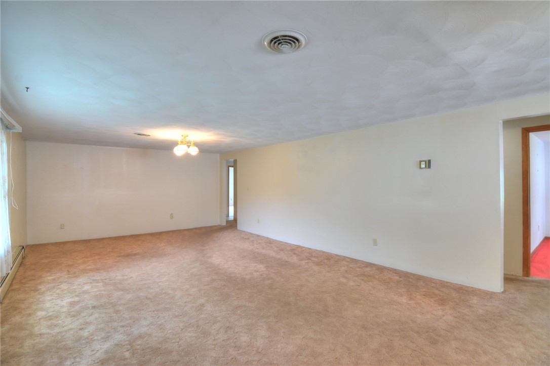 4523 E Rosewood Drive Property Photo 8