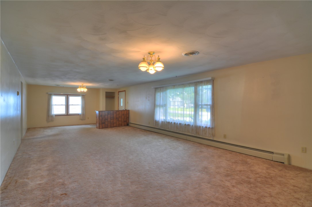 4523 E Rosewood Drive Property Photo 9